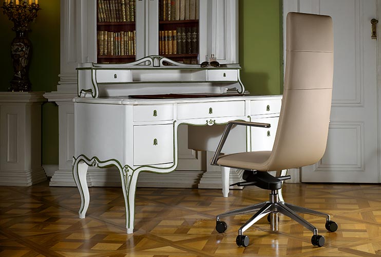 כסאות מנהלים