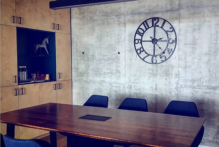 שולחן לחדר ישיבות מפורניר במבוק | מס': 3208